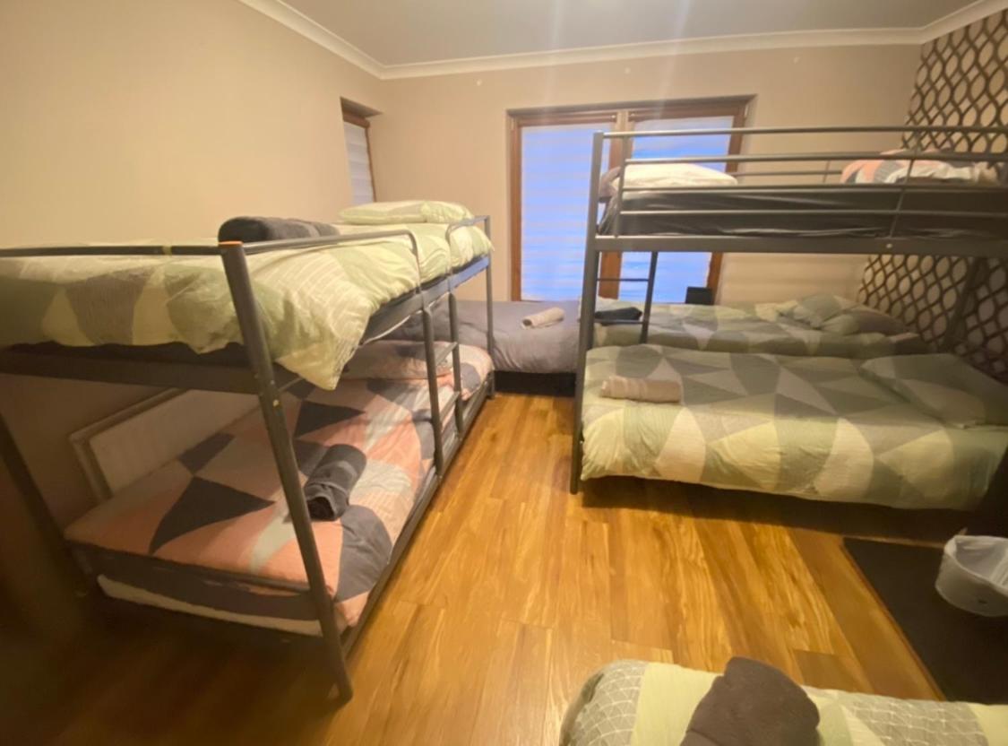 Dorm Room 5-6 People Shared Bathroom Outside Room Dublin Luaran gambar
